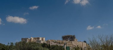 Atina ve gökyüzü panorama içinde Akropolis