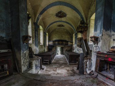 Kilise panorama terk edilmiş