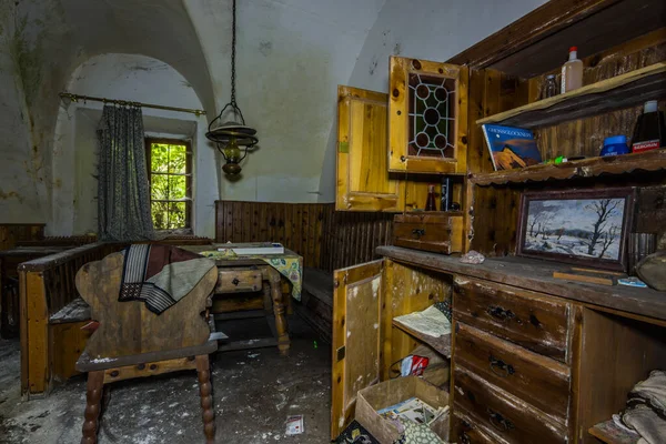 Muebles Madera Viejos Una Habitación Con Bóvedas Una Casa — Foto de Stock