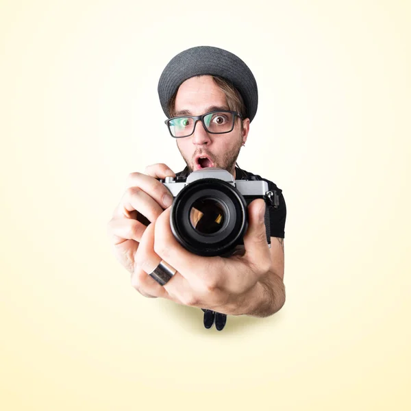 Funny man with a funny surprise expression shooting with his vin — Stock Photo, Image