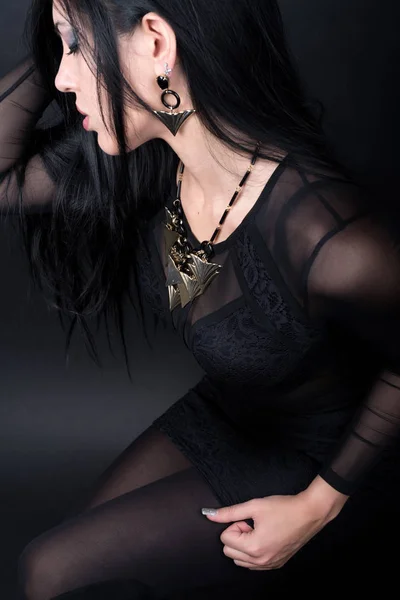 Alta Moda modelo sensual mulher Bijoux — Fotografia de Stock