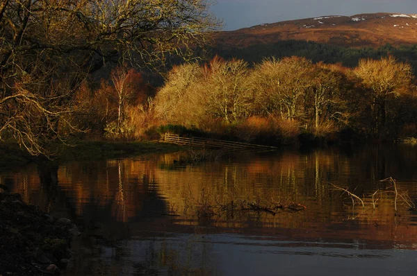 Herfstdag door Loch Ness — Stockfoto