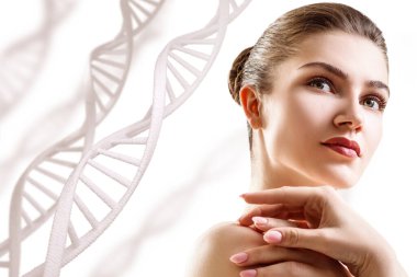Beyaz DNA zincirleri arasında şehvetli bir kadının portresi.