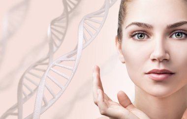 Beyaz DNA zincirleri arasında şehvetli bir kadının portresi.