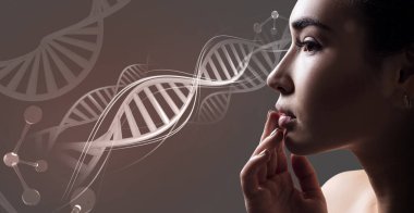 DNA zincirlerinde vitiligo hastalığı olan genç, şehvetli bir kadın.