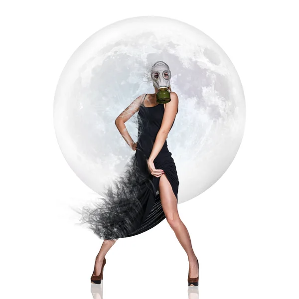 Stylish young woman in gas mask over full moon background. — Stock Photo, Image