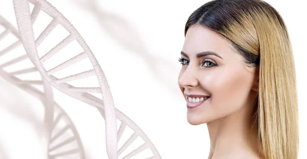 Portret van sensuele vrouw onder witte DNA-ketens. — Stockfoto