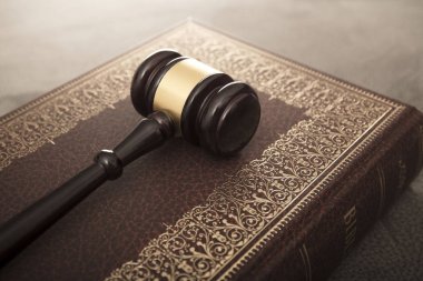 Hukuk sistemi kavramı. 