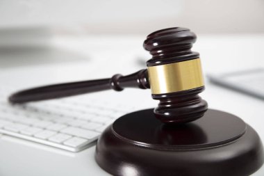 Modern hukuk kavramı.