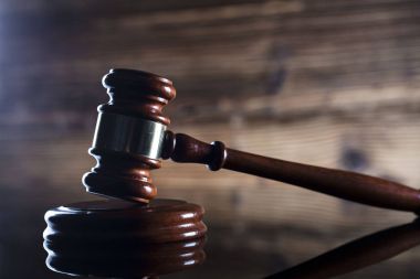 Açık artırma ve iş kavramı.  