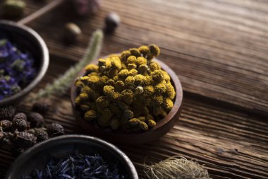 Doğal ya da alternatif tıp.