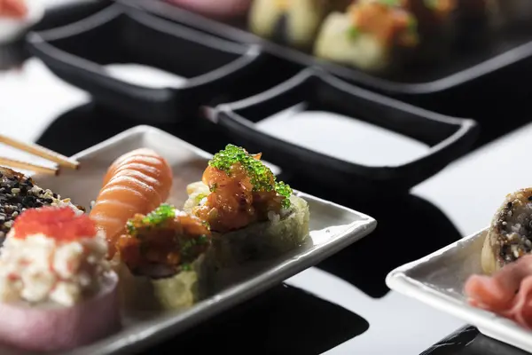 Sushi seti, Japon yemekleri.