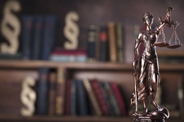 Hukuk sembolü - Themis.