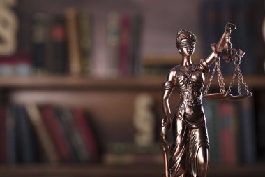 Hukuk sembolü - Themis.