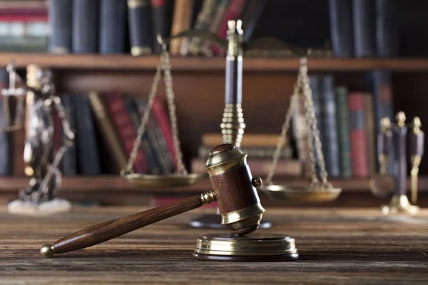 Hukuk ve Adalet Konsepti