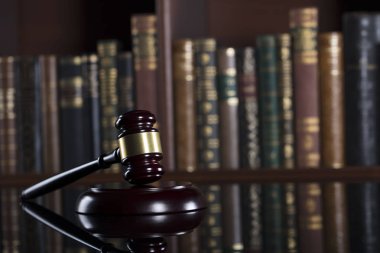 Hukuk Tema Kortu Kütüphane.