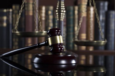 Hukuk Tema Kortu Kütüphane.