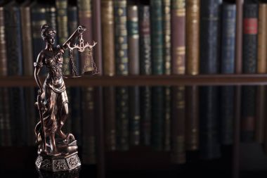 Hukuk Tema Kortu Kütüphane.