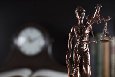 Hukuk - mahkeme Tema.