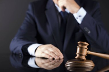 Açık artırma ve iş kavramı.  