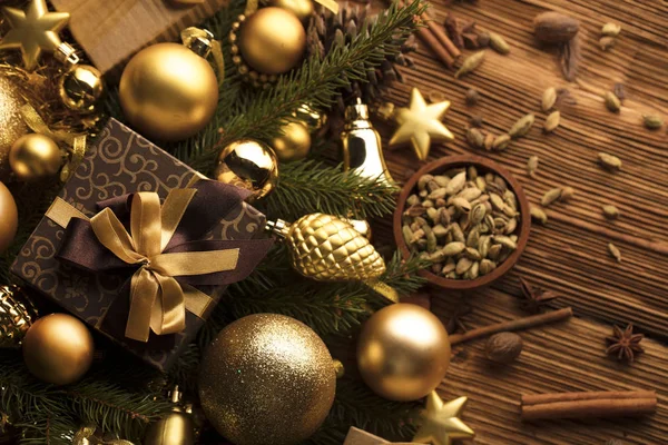 Regalos y decoraciones de Navidad . —  Fotos de Stock