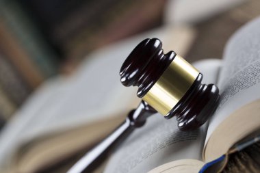 Hukuk Tema - yargıç kavramı. 