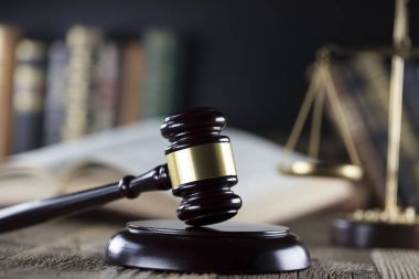 Hukuk Tema - yargıç kavramı. 