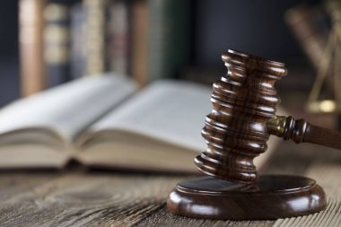 Hukuk Tema - yargıç kavramı. 