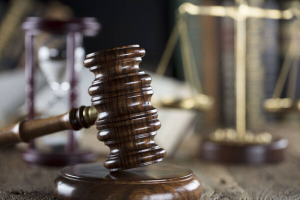 Тема права - концепция судьи
. 