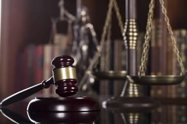 İzole hukuk sembolleri.