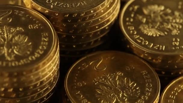 Empilement de pièces, concept d'argent. Dolly shot .