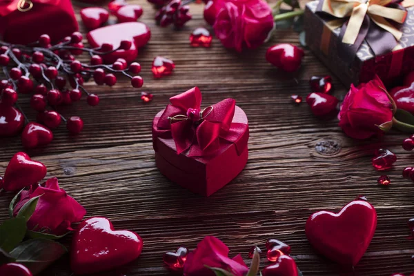 Sfondo San Valentino Cuori Rose Regali Decorazioni Romantiche Tavola Rustica — Foto Stock