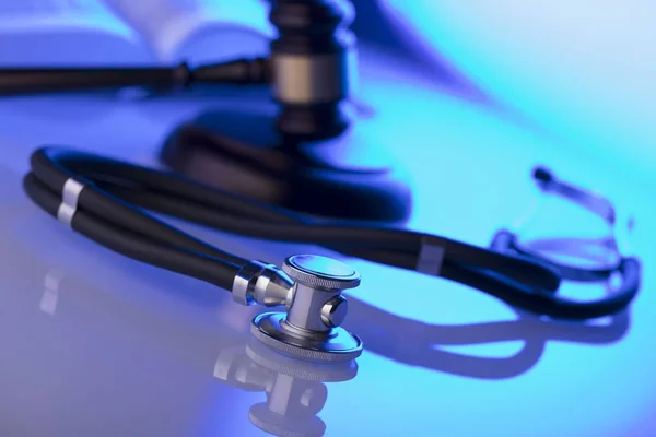 Concetto Legge Medica Gavel Stetoscopio Luce Blu Posizionare Testo Forte — Foto Stock