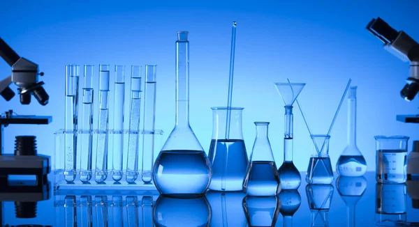 Science Laboratory Laboratory Glassware Test Tubes Research Development Blue Background — Stock Photo, Image