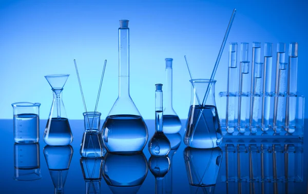 Science Laboratory Laboratory Glassware Test Tubes Research Development Blue Background — Stock Photo, Image