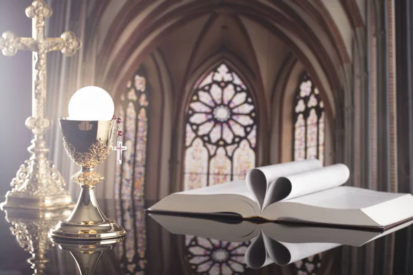 Komünyon. Katolik Tema. Katolik tatil Paskalya.