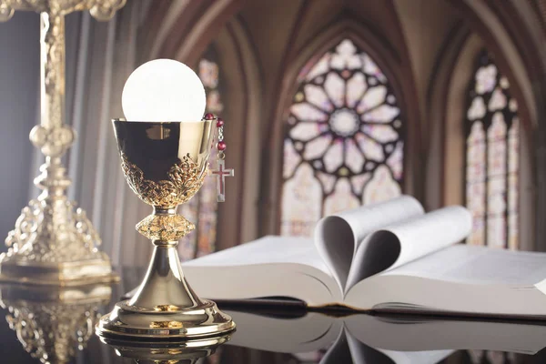 Komünyon. Katolik Tema. Katolik tatil Paskalya.