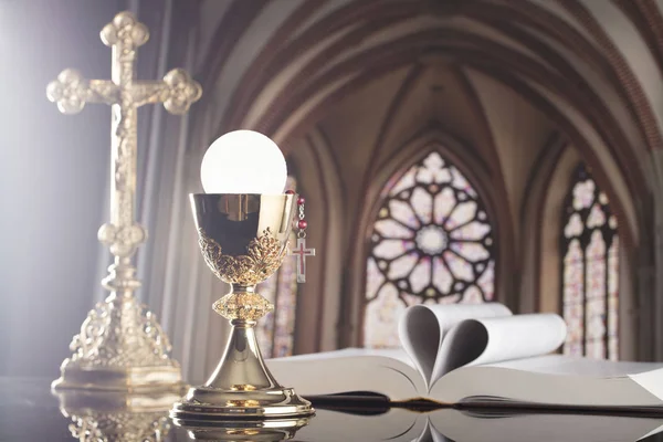 Komünyon. Katolik Tema. Katolik tatil Paskalya.