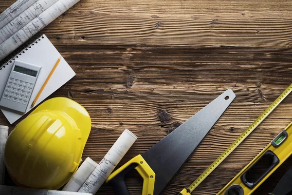 Bau Und Sanierungskonzept Werkzeuge Des Bauunternehmers Auf Holztisch Ansicht Von — Stockfoto