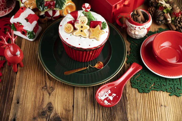 Weihnachtszeit Weihnachtliches Geschirr Und Dekorationen Rote Und