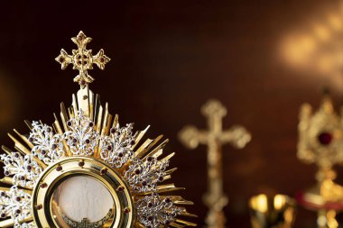 Katolik sembolleri kompozisyonu. Din kavramı.