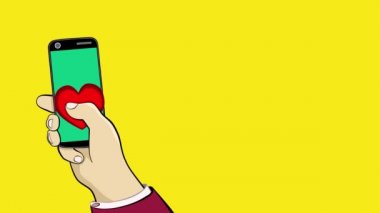 Dokunmatik ekran cihazı tutuyorum. Çizgi film animasyonu. Elin akıllı telefonu tutuyor. Başparmak kırmızı kalbi geri atar ve büyütür. Zil ve titreşim var. Değiştirilmesi gereken temiz bir geçmiş. Sevgililer Günü kartı. 4k
