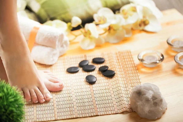 Closeup photo of a female feet at spa salon — Stock Photo, Image