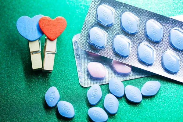 Pill for mens health and Valentines Day background. — 스톡 사진