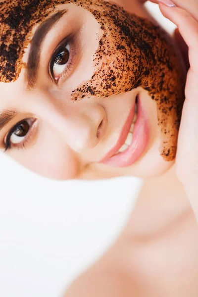 Face Skincare. Young Charming Girl Makes a Black Charcoal Mask on Her Face — Stock Photo, Image