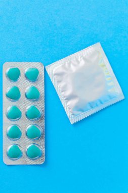 Erkeklerin cinsel sağlığını uzun süre destekleyen haplar.