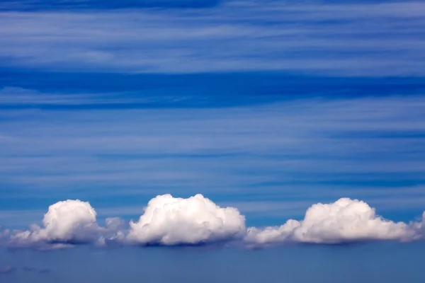 Ciel avec nuages — Photo