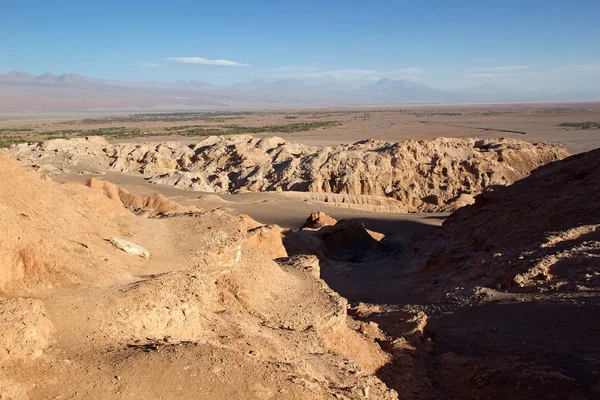El Valle de la Luna en el desierto de Atacama, Chile —  Fotos de Stock