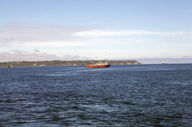 Chacao Kanalı, Şili feribot