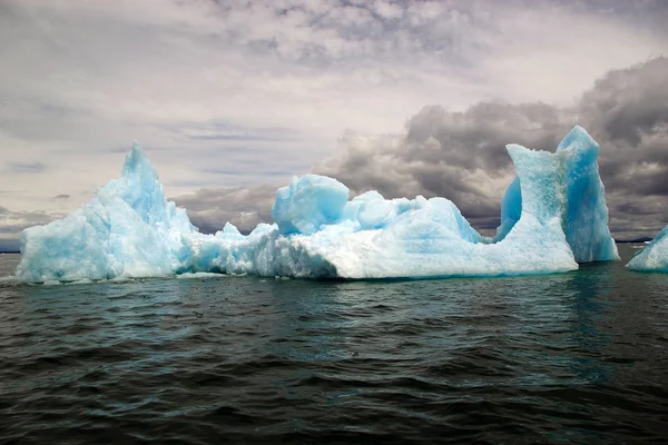 Isberget på San Rafael Lagoon, Patagonia, Chile — Stockfoto